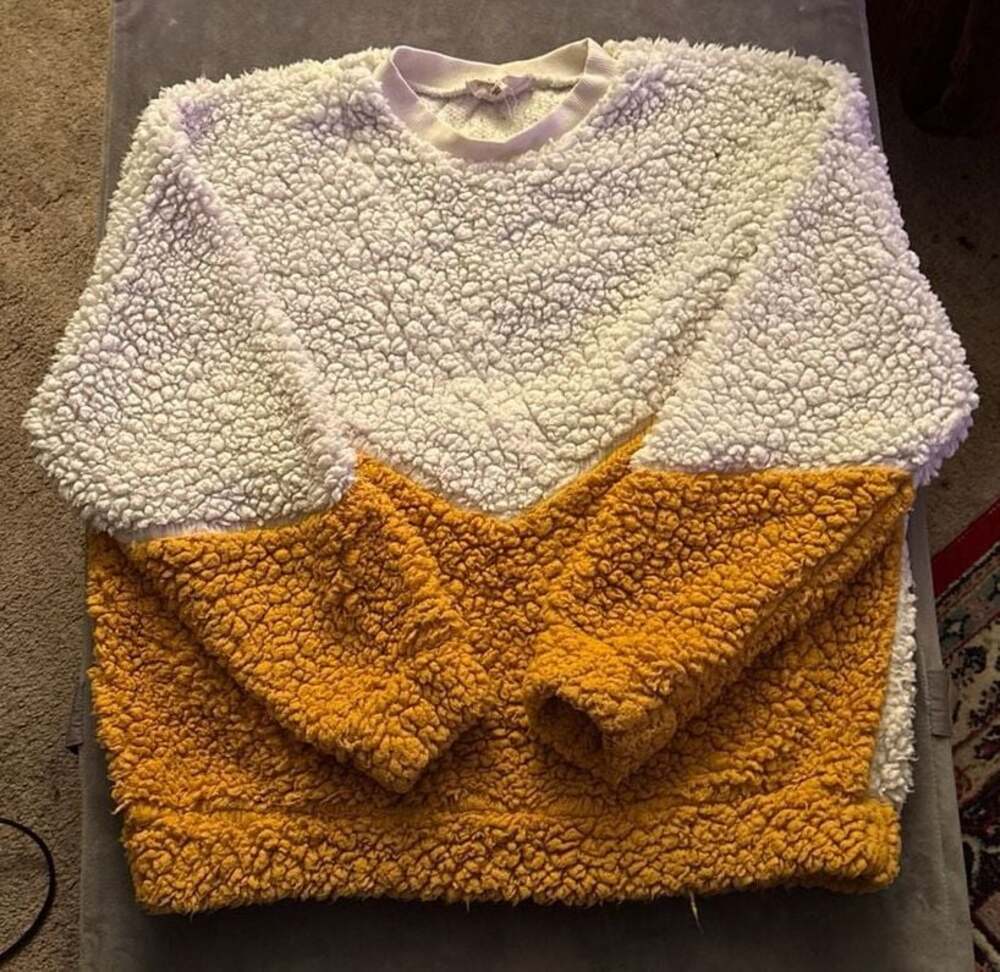 Dress Up Cozy Sherpa Colorblock Sweater – Size Medium